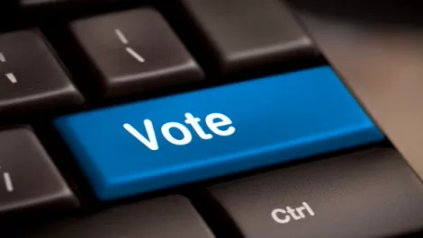 Two in, two out for InternetNZ