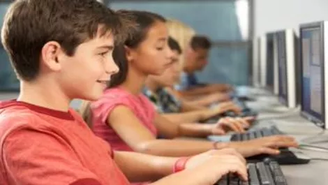 N4L: 300 more schools connected by 2015...