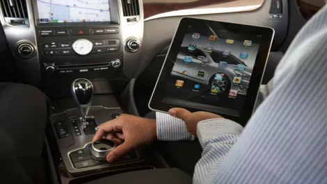 Keeping connected on the road