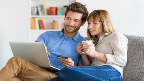 Keep safe while shopping online with these tips