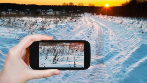 Photo printing app teams up with Warehouse Stationery
