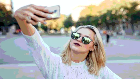 Instagram update; replay and share your live stream