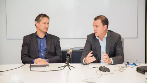 Vocus Group and Vodafone partner to unbundle UFB services