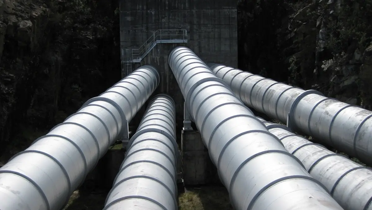 Learning to manage pipeline corrosion