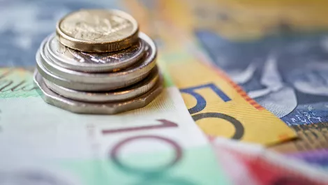 Commission warns Spark for misleading in-contract customers