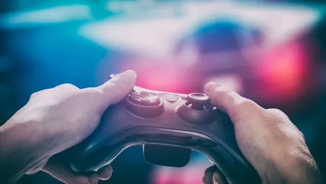 Esports viewing breaks records as 'stay at home economy' booms