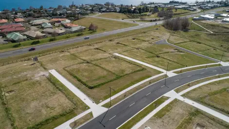Soaring inflation to stunt housing construction