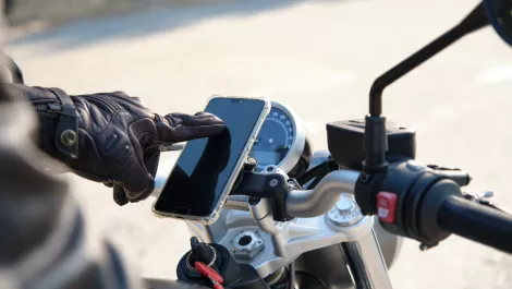 Reyedr: Safer and smarter connected motorcycling