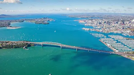 Second Auckland harbour crossing ‘stupidest transport project ever’