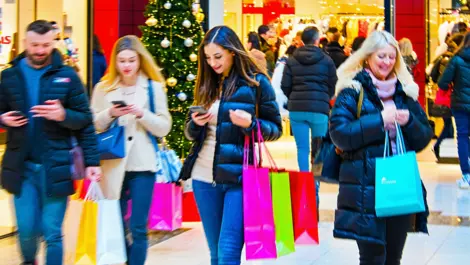 UK shoppers plan record Black Friday spend, survey reveals