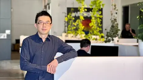 Alvin Oh joins V2 Consultancy as AI Modernisation Partner