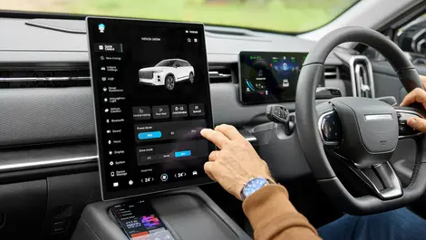 Jaecoo launches SUVs in Australia with Daniel MacPherson