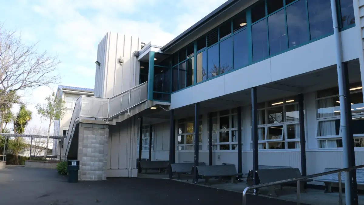 What is it like inside New Zealand's biggest school?