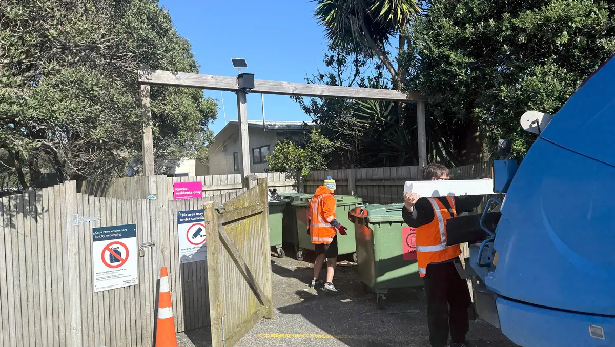 Kawau Island residents weigh in on rubbish stoush