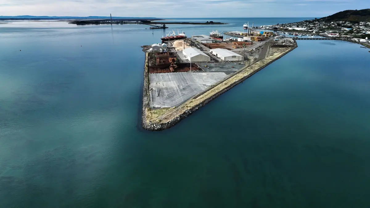 Public shut out of port discussions at Southland council